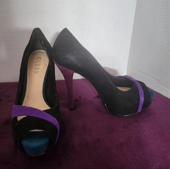 Guess Isila Peep Toe High Heels - Picture 3 of 9
